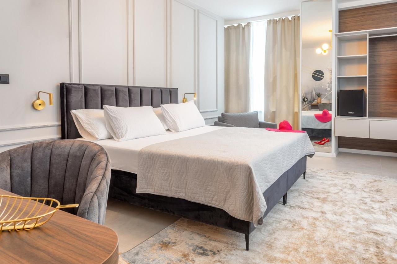 Luxury Rooms Bolero Split Eksteriør billede