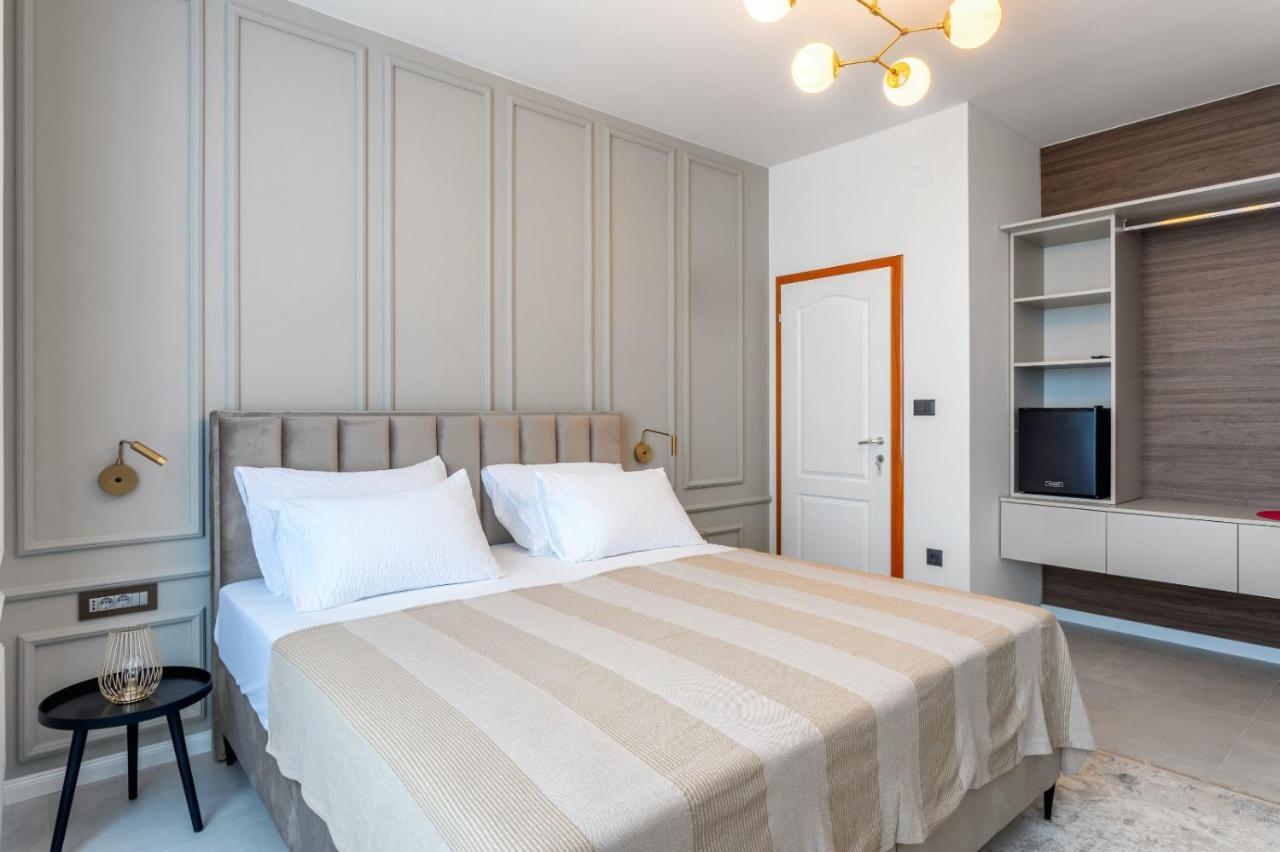 Luxury Rooms Bolero Split Eksteriør billede